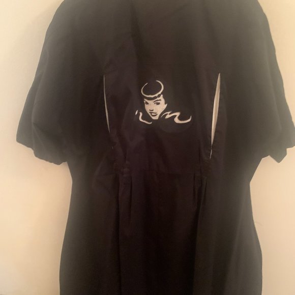 Tatyana pin up dress, size 4xl, lightly loved, button down front and sleeve - Picture 6 of 8